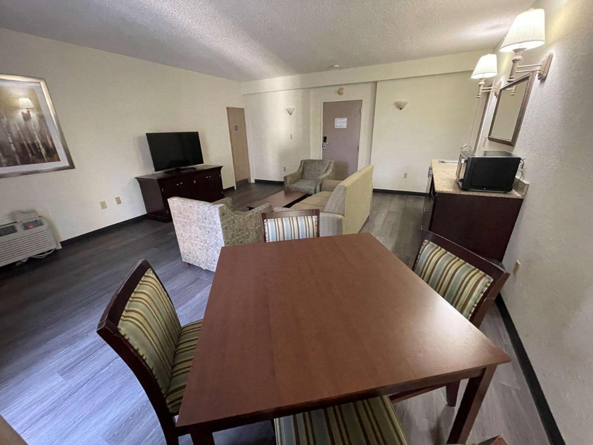 Comfort Inn Pinehurst - Southern Pines Exterior foto